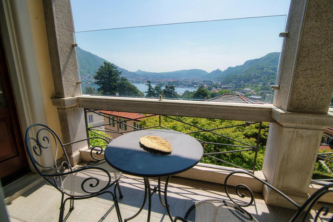 Charming & Luxury Villa Como Lake Bagian luar foto