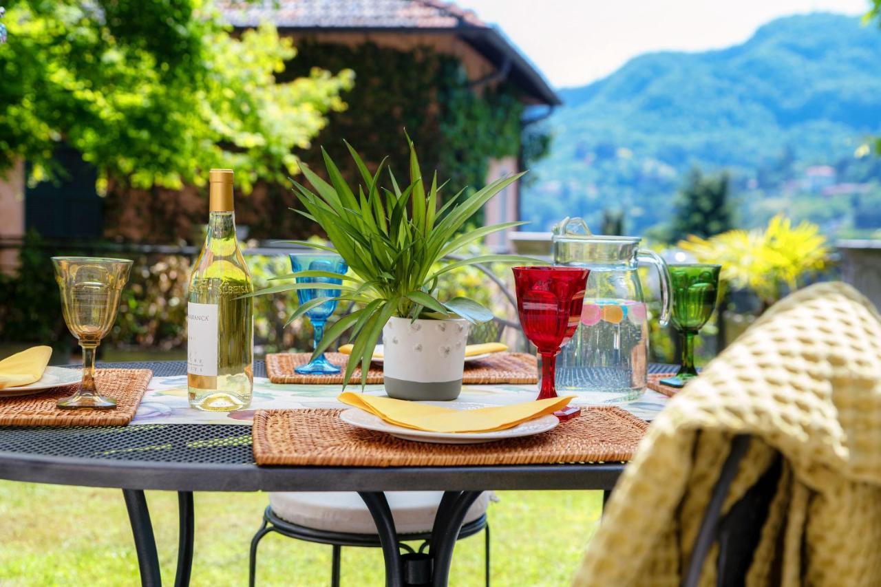 Charming & Luxury Villa Como Lake Bagian luar foto